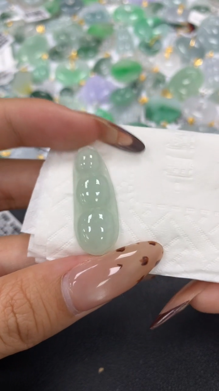 颈饰未镶嵌翡翠春*a货假一赔三支持复检百元上9元证书费自理