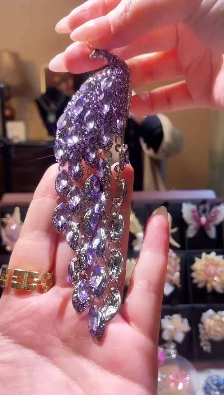 合成立方氧化锆铜合金紫色孔雀