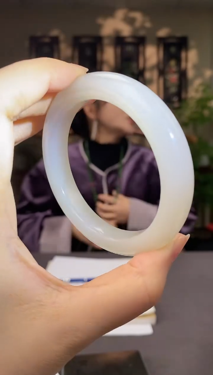 【闪购商品】和田玉未镶嵌颈饰C335