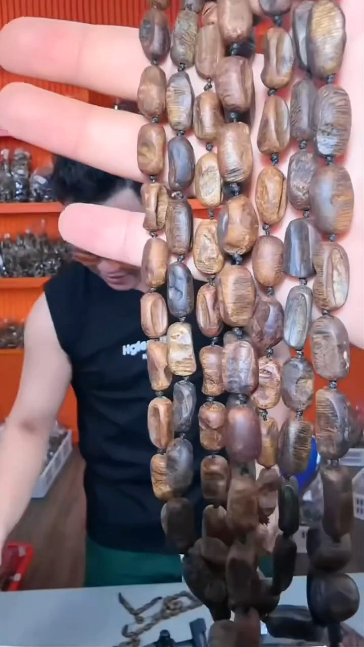沉香手串a28号沉水30g多样性发一