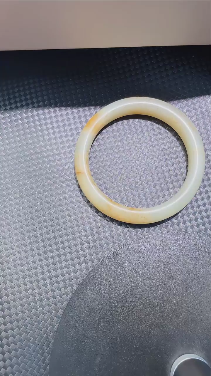 【闪购商品】和田玉手镯未镶嵌245圈口54