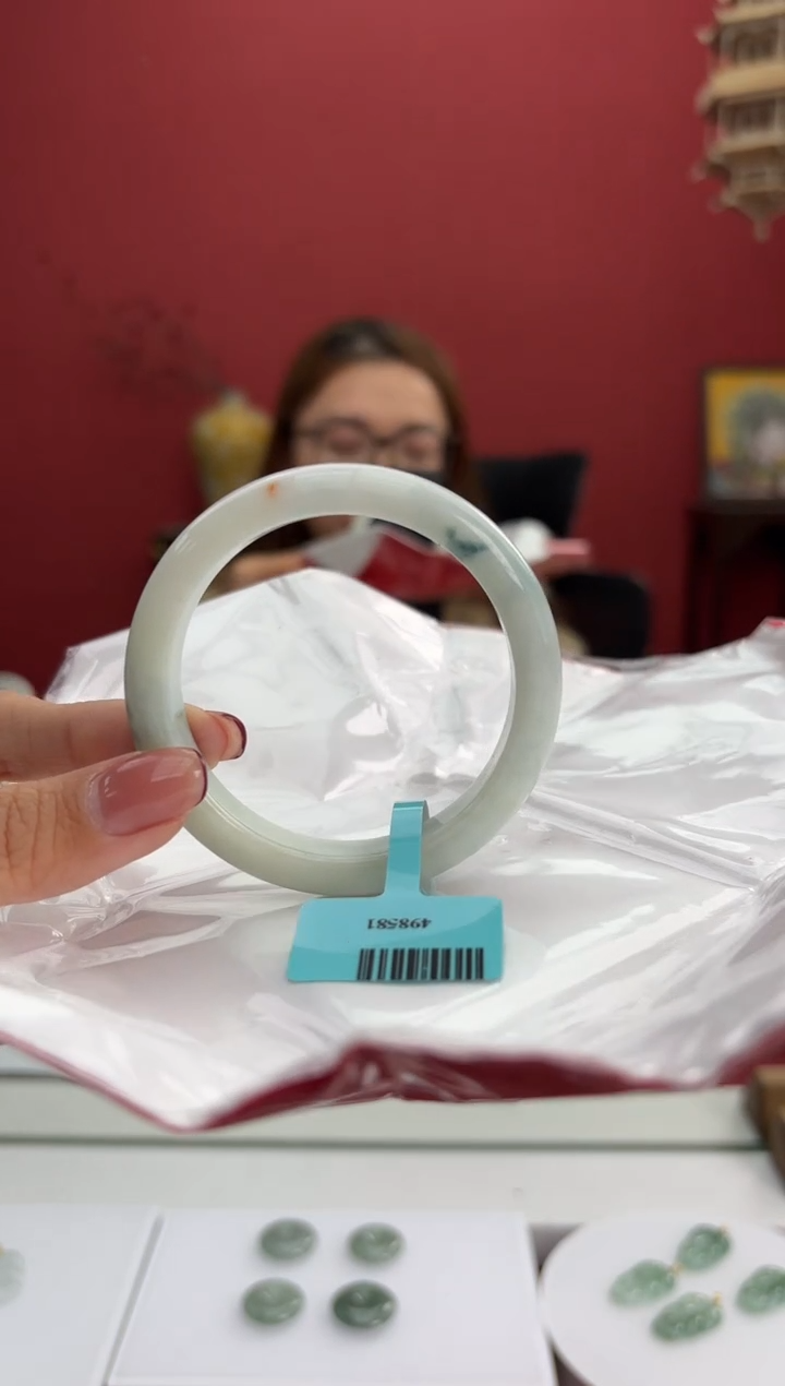 【闪购商品】翡翠手镯未镶嵌11手镯