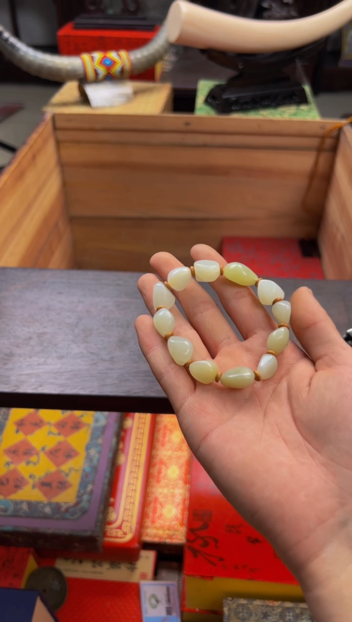 【闪购商品】和田玉1未镶嵌————————————