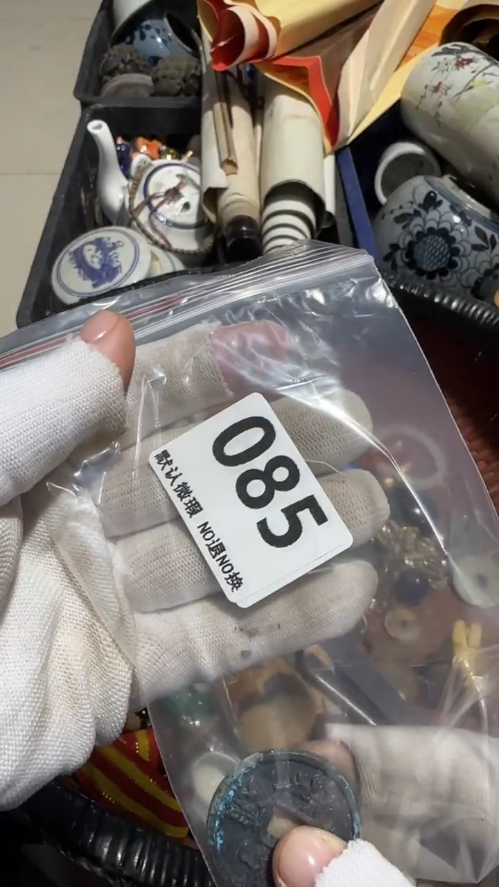 无非金属用****8亿容工艺品085