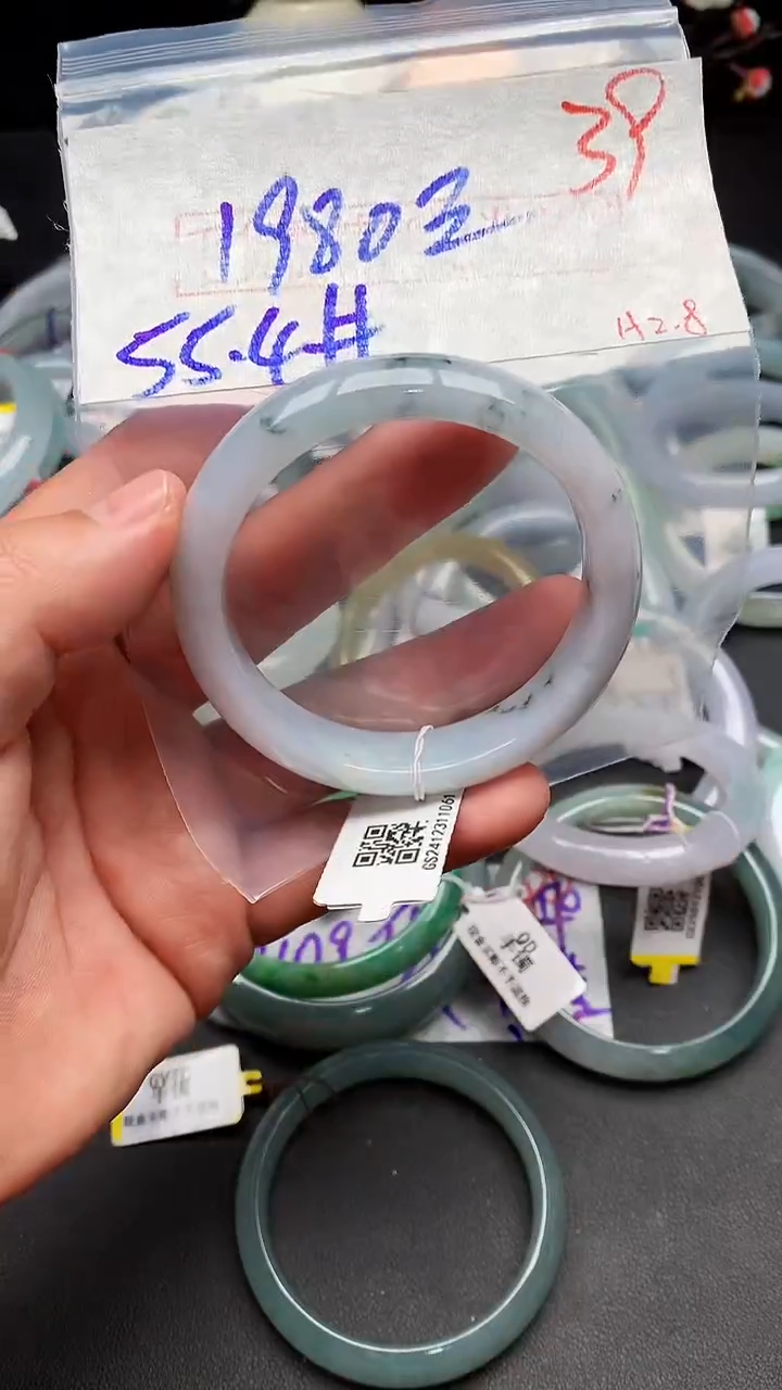 【闪购商品】定制翡翠未镶嵌毛货需精细抛光+多样性发货拍一发一