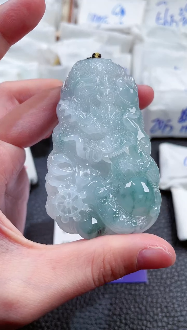 【闪购商品】翡翠颈饰未镶嵌00008419