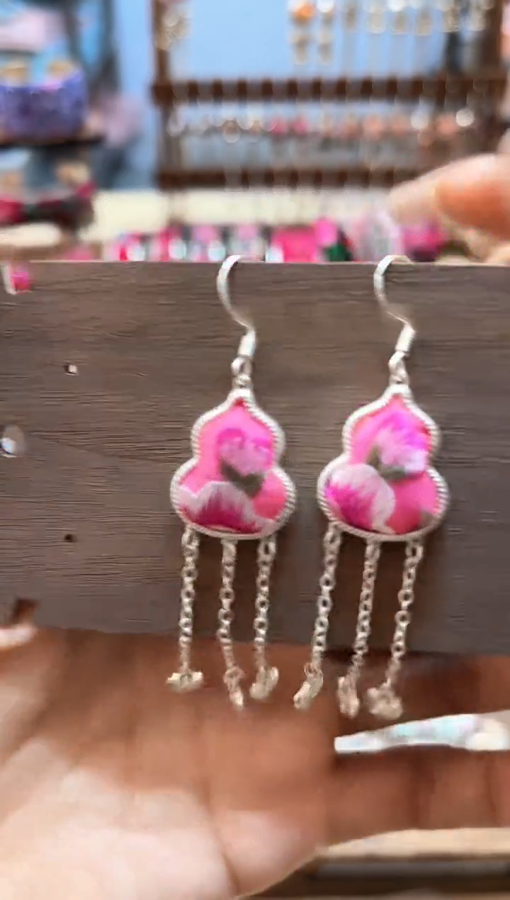 织绣非遗老绣饰品177