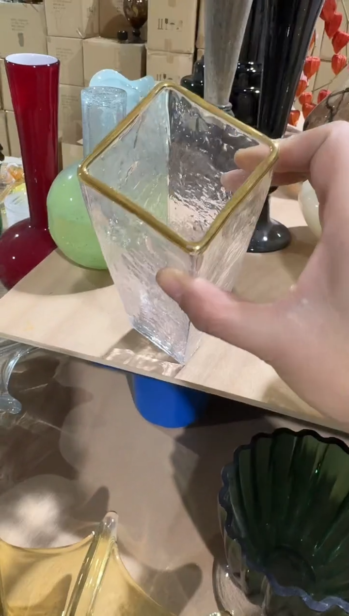 万间家居美物花瓶111