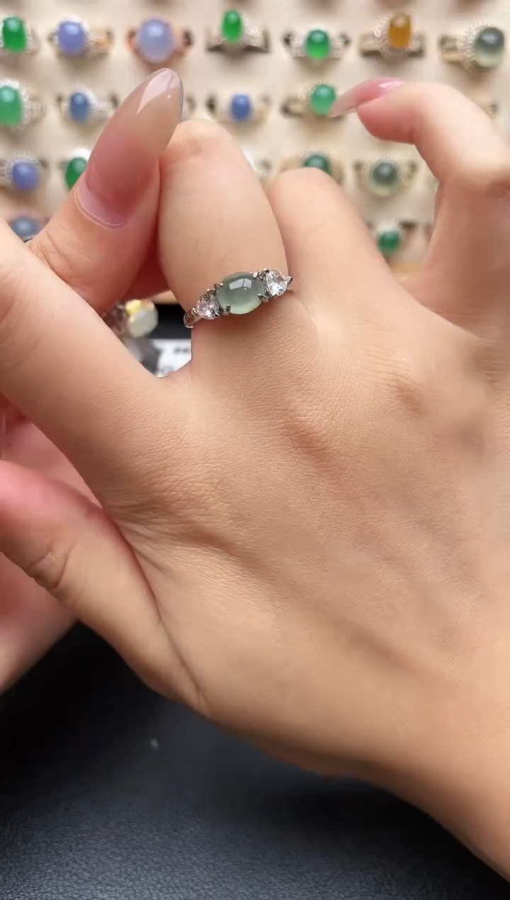 银S925镶嵌戒指翡翠一物一证一礼盒