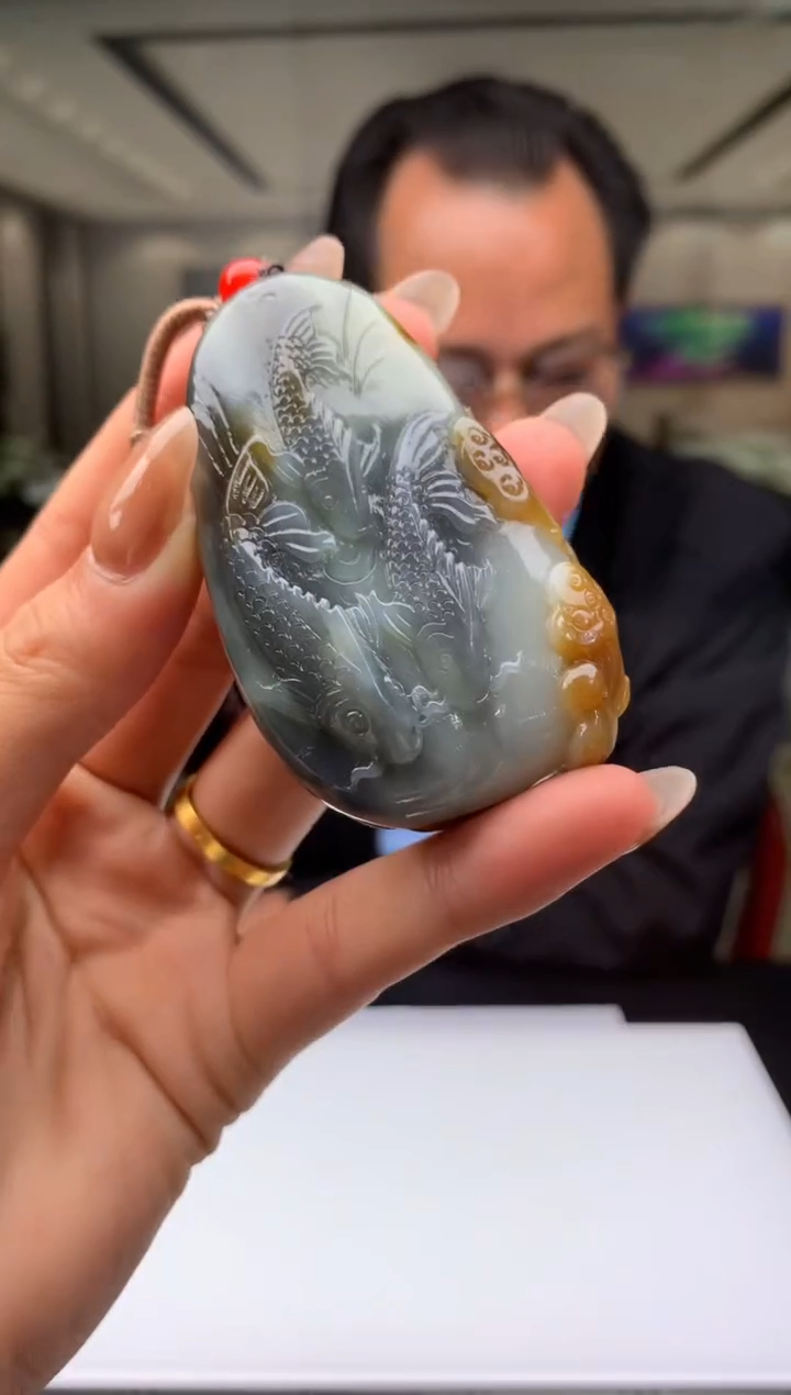 【闪购商品】定制和田玉Boss阳天然和田玉（拍一发一）