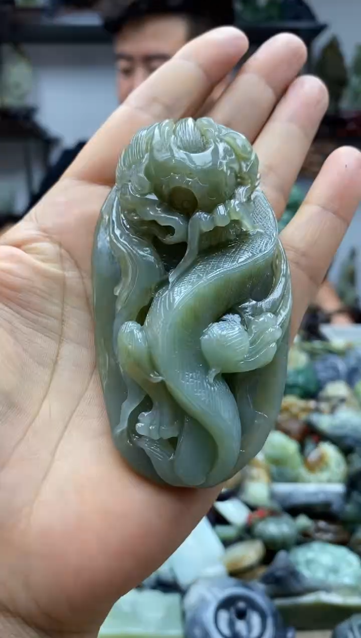 和田玉未镶嵌把件1