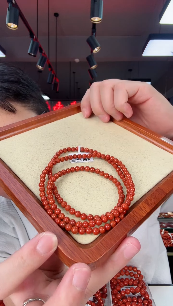 【闪购商品】南红玛瑙瓦西多圈5+未镶嵌一个/条