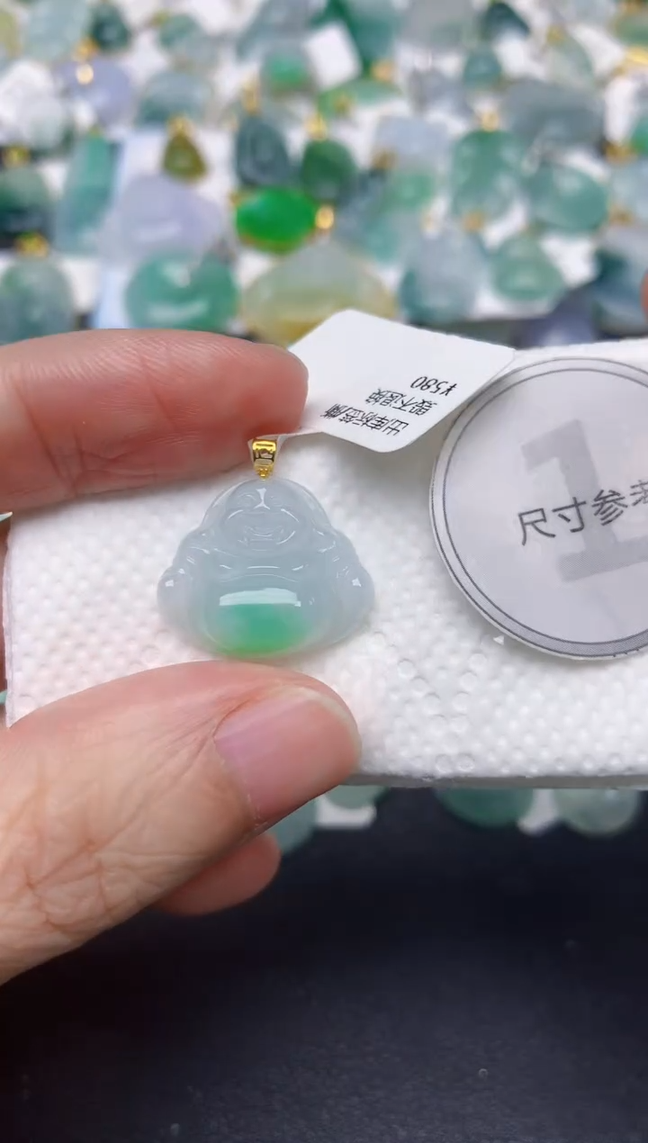 颈饰18K金镶嵌翡翠天然缅甸A货翡翠