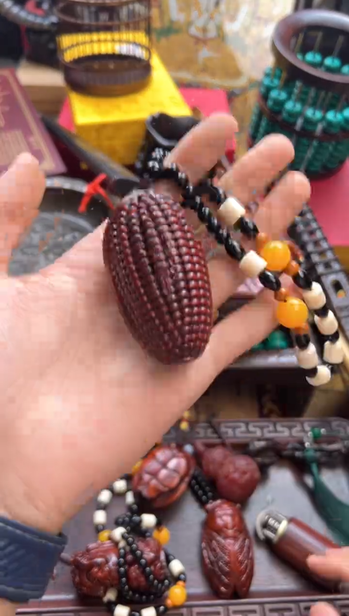 檀香紫檀（小叶紫檀）——————瓷———————