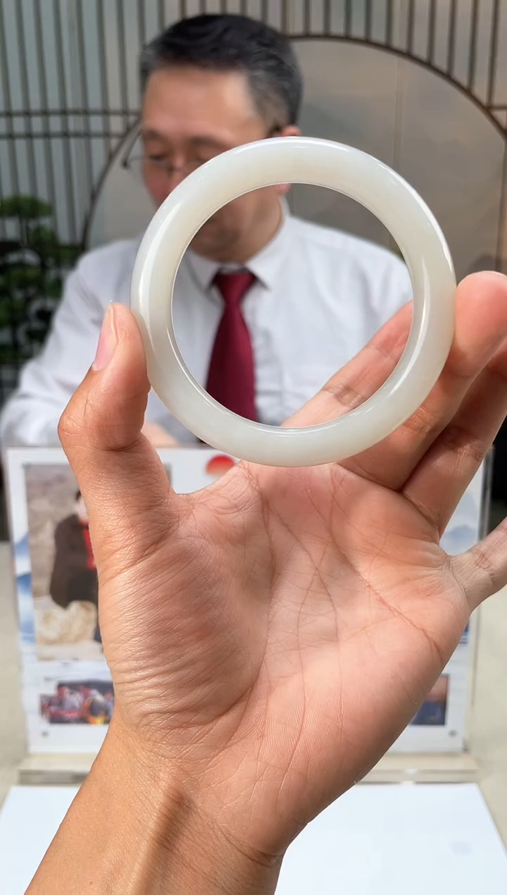 【闪购商品】定制和田玉和田玉（多样性拍一发一带证）400122