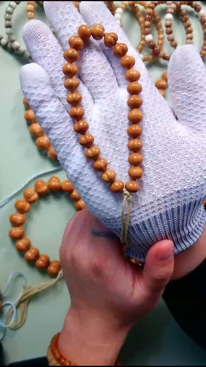 手串猴头核桃?***?微微暇9+小屁桃