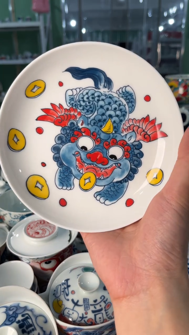 陶瓷昨明景德镇陶瓷：壶承