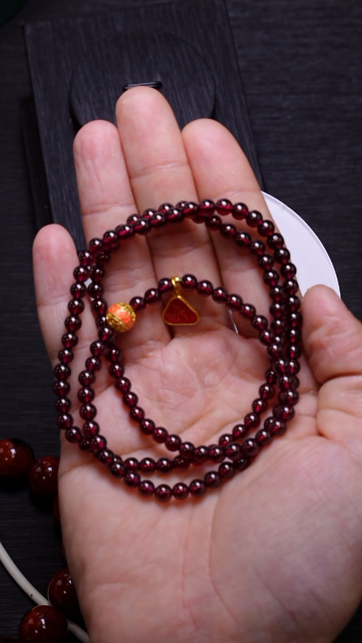 【闪购商品】石榴石多圈未镶嵌Q057石榴石多圈