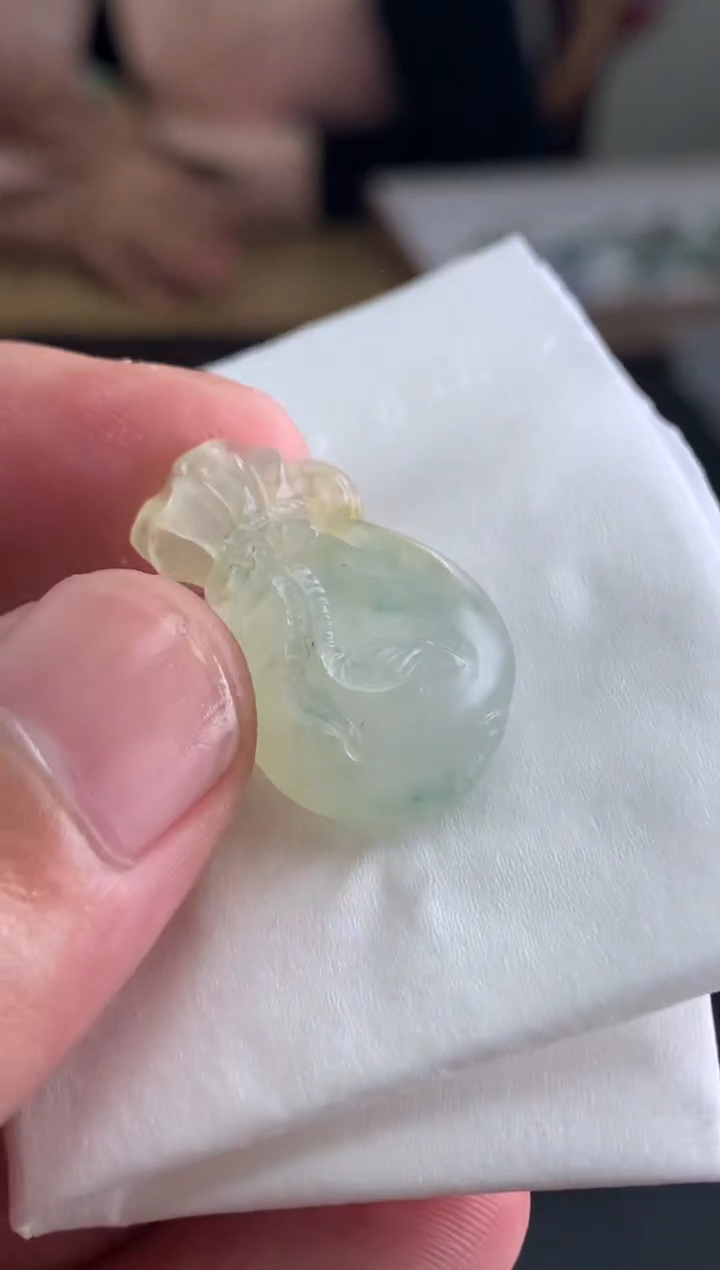 【闪购商品】定制翡翠未镶嵌翡翠