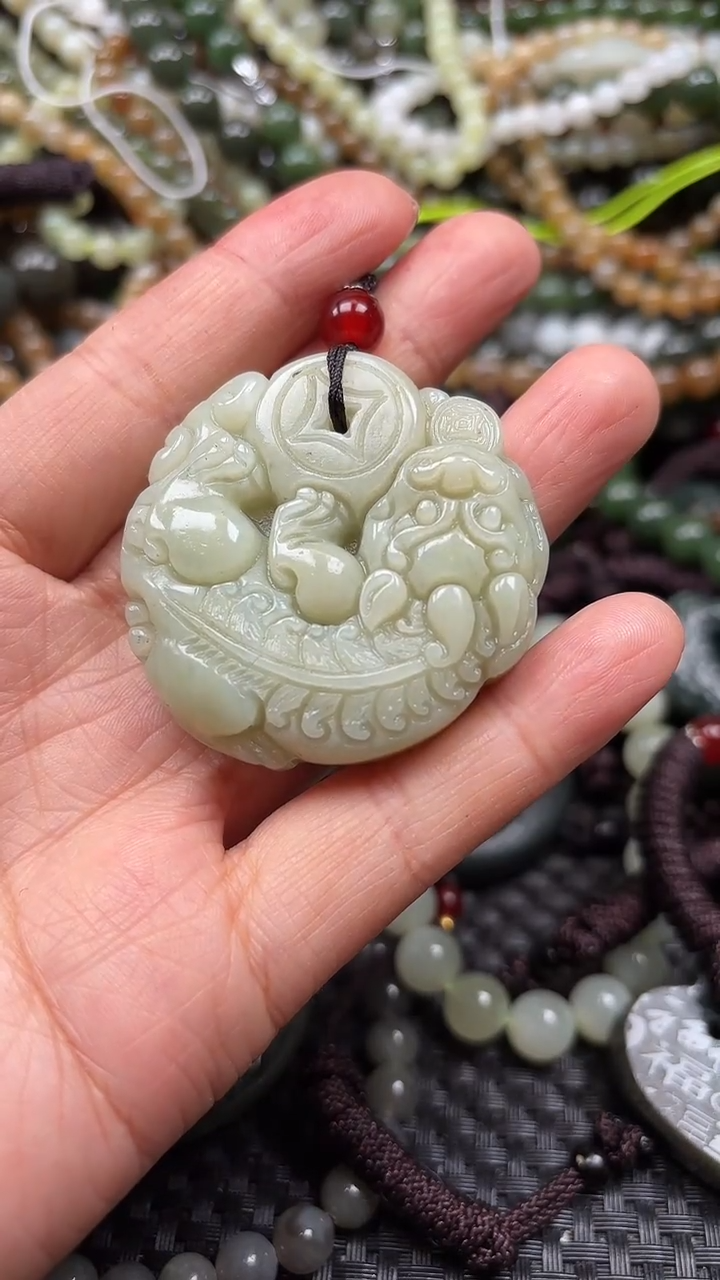 【闪购商品】和田玉颈饰未镶嵌.