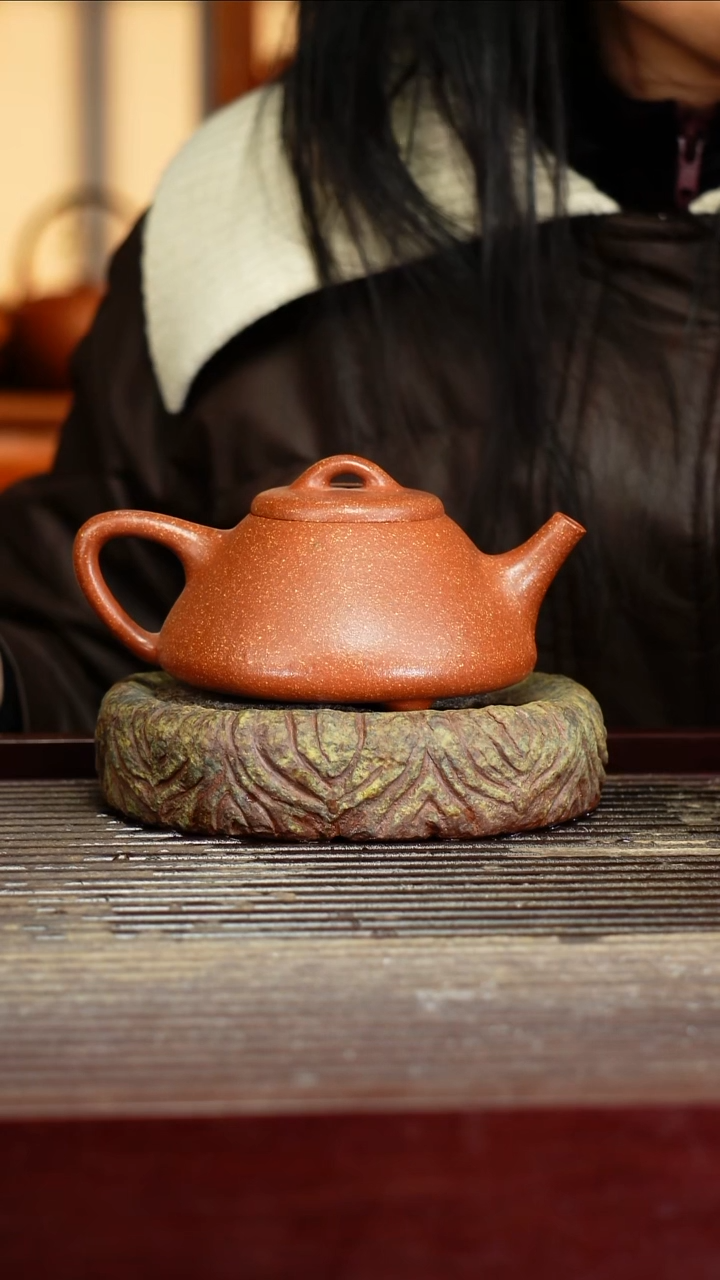 宜兴原矿紫砂壶茶壶宜兴原矿紫砂壶茶壶260C