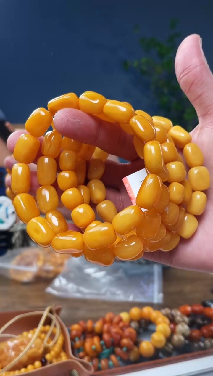 【闪购商品】蜜蜡珠宝奇石未镶嵌16P/11W多样性发货发其一假一赔四