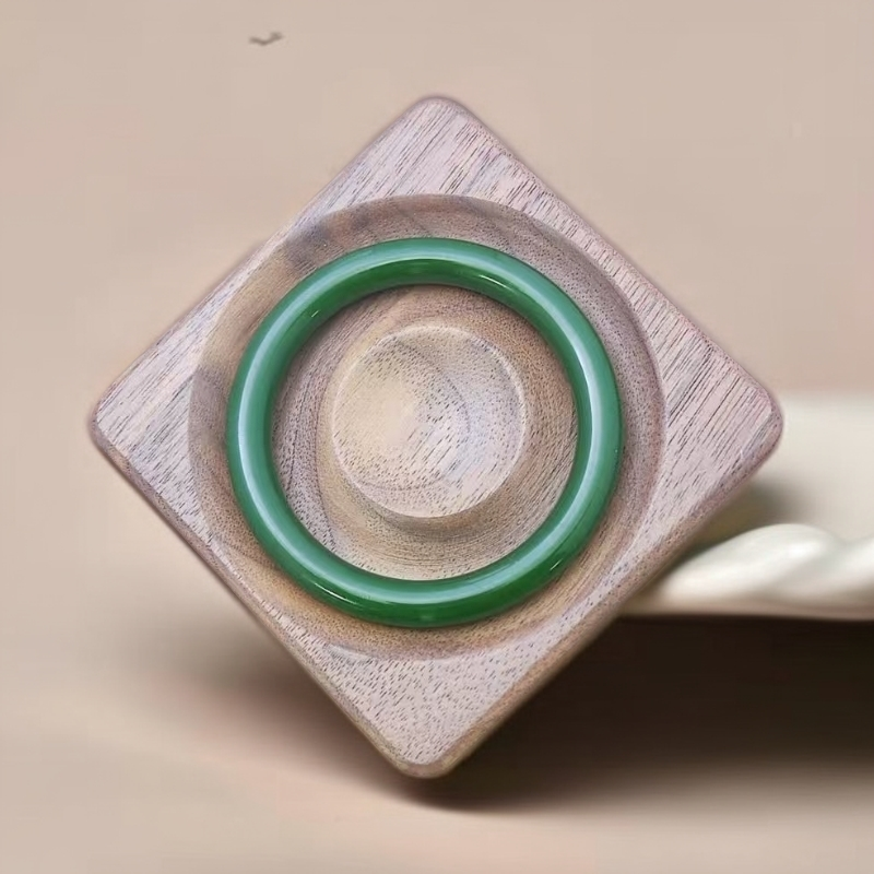 【佳玺珠宝】 菠菜绿圆条