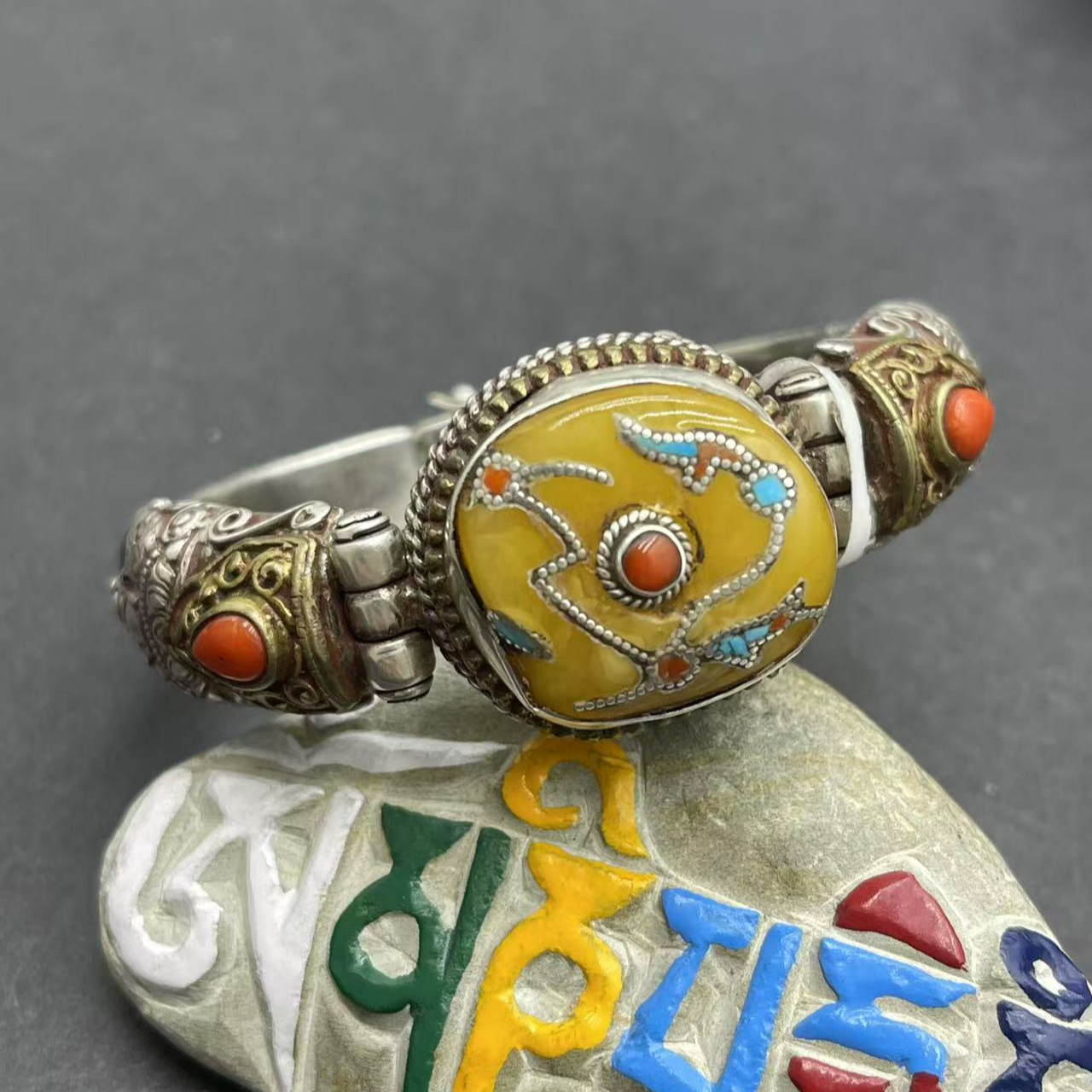 925银玻璃手镯 尼泊尔手工个性蜜补丁手镯925银雕花拉丝复古手环