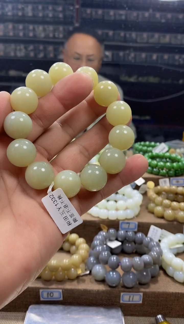 【闪购商品】和田玉（糖玉）手链未镶嵌.