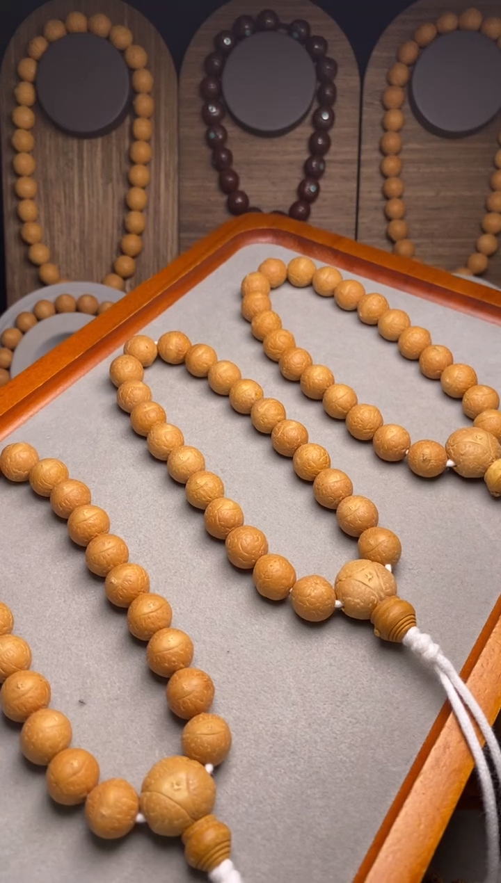 吊坠凤眼菩提12。5加素串