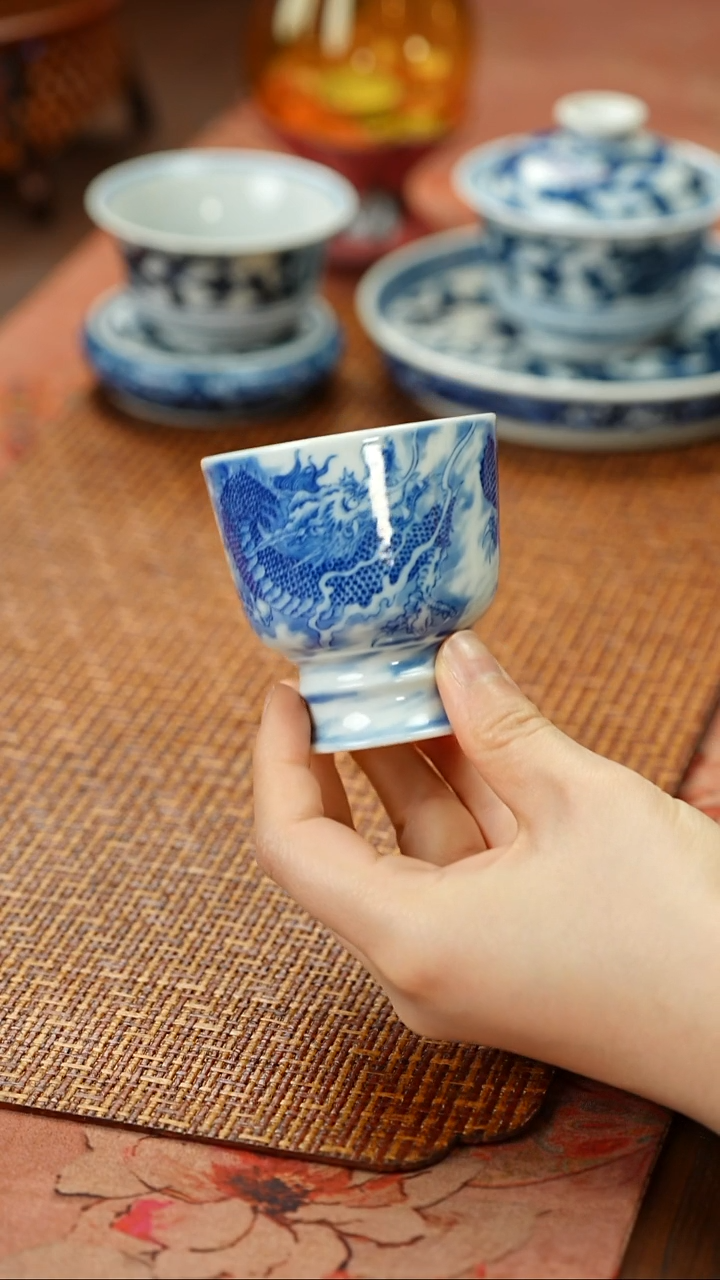 摆件谷子窑龙纹高足杯买买买买