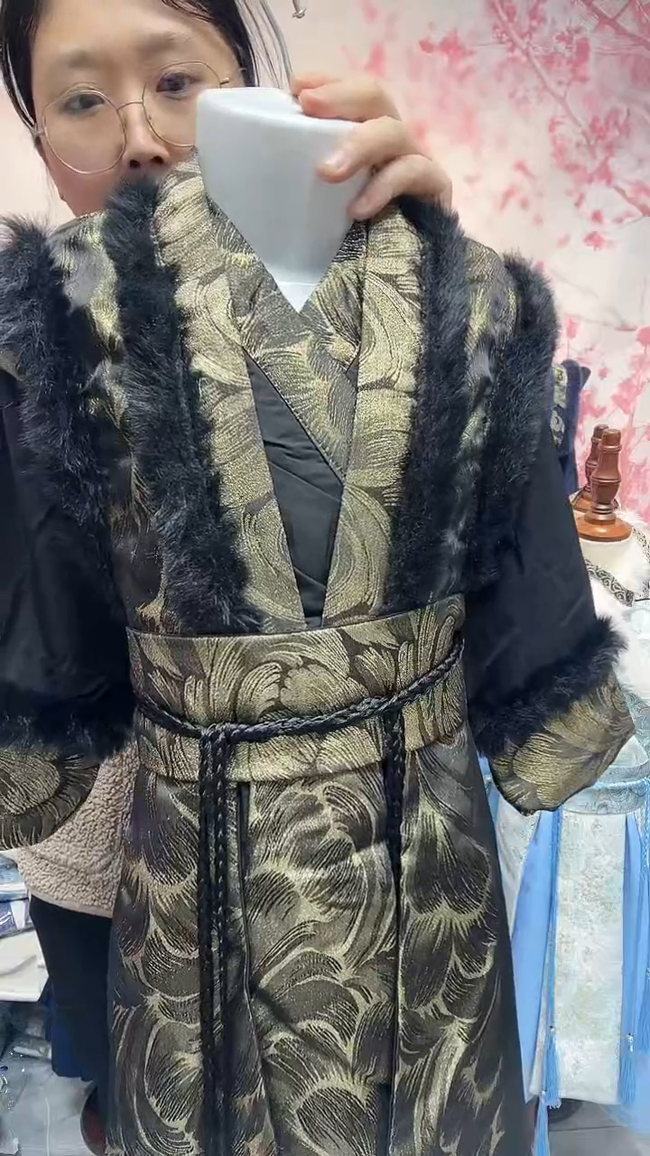 ?****?汉青阁童装墨羽加绒110