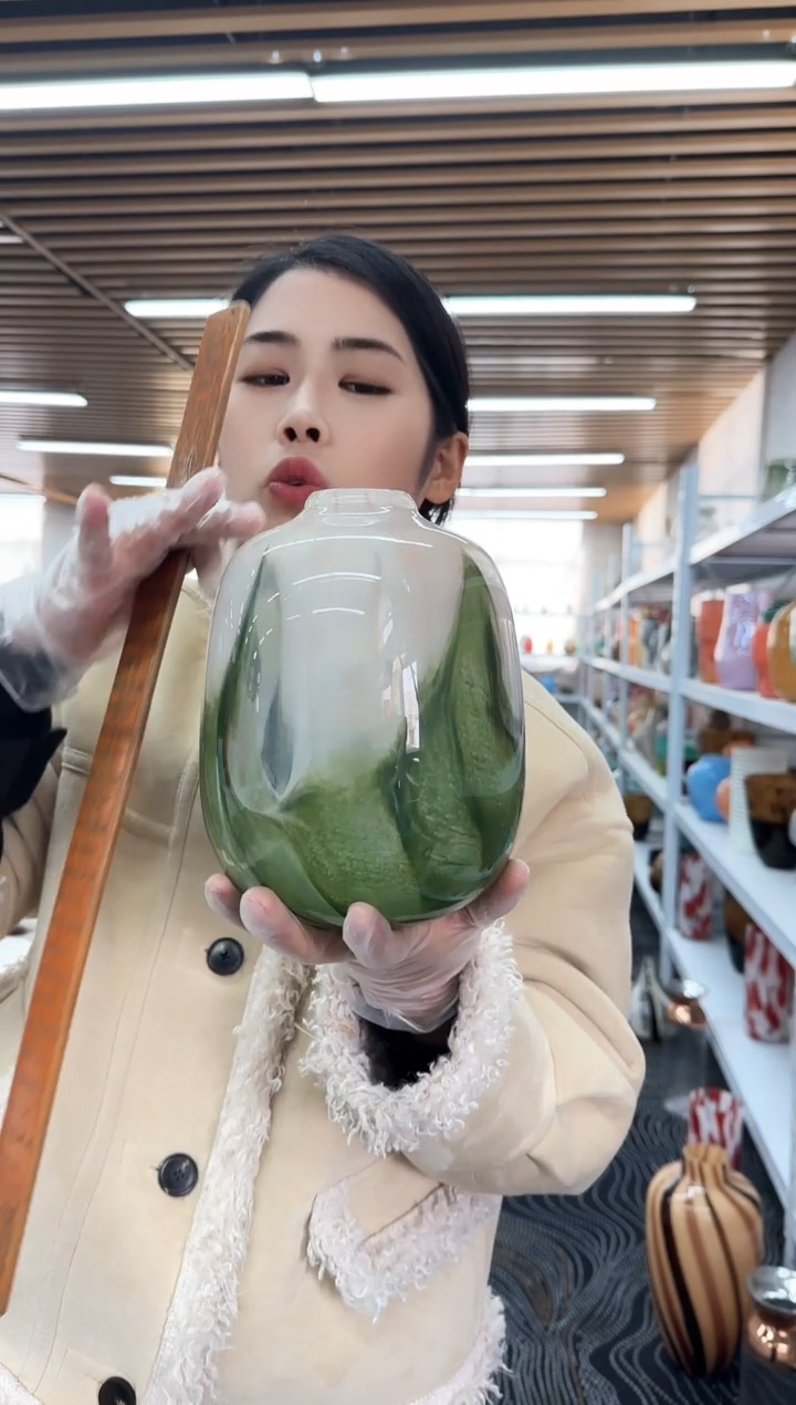 【闪购商品】花瓶4*20...........
