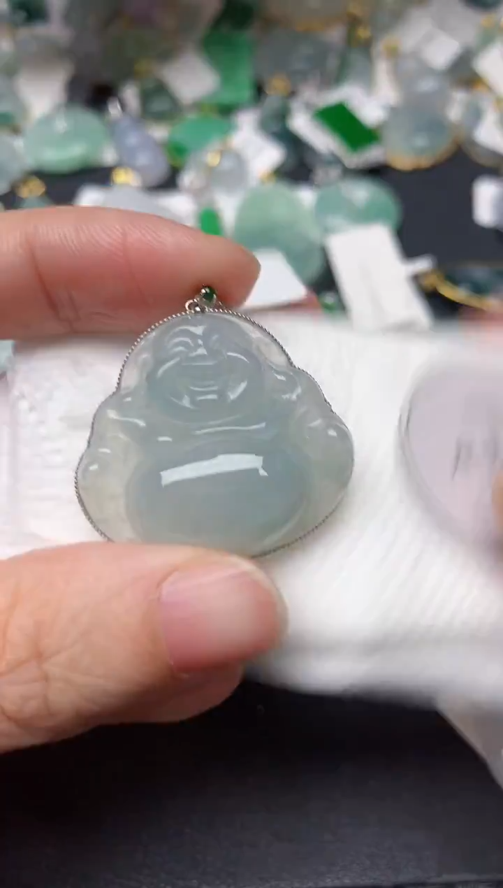 颈饰18K金镶嵌翡翠天然缅甸A货翡翠