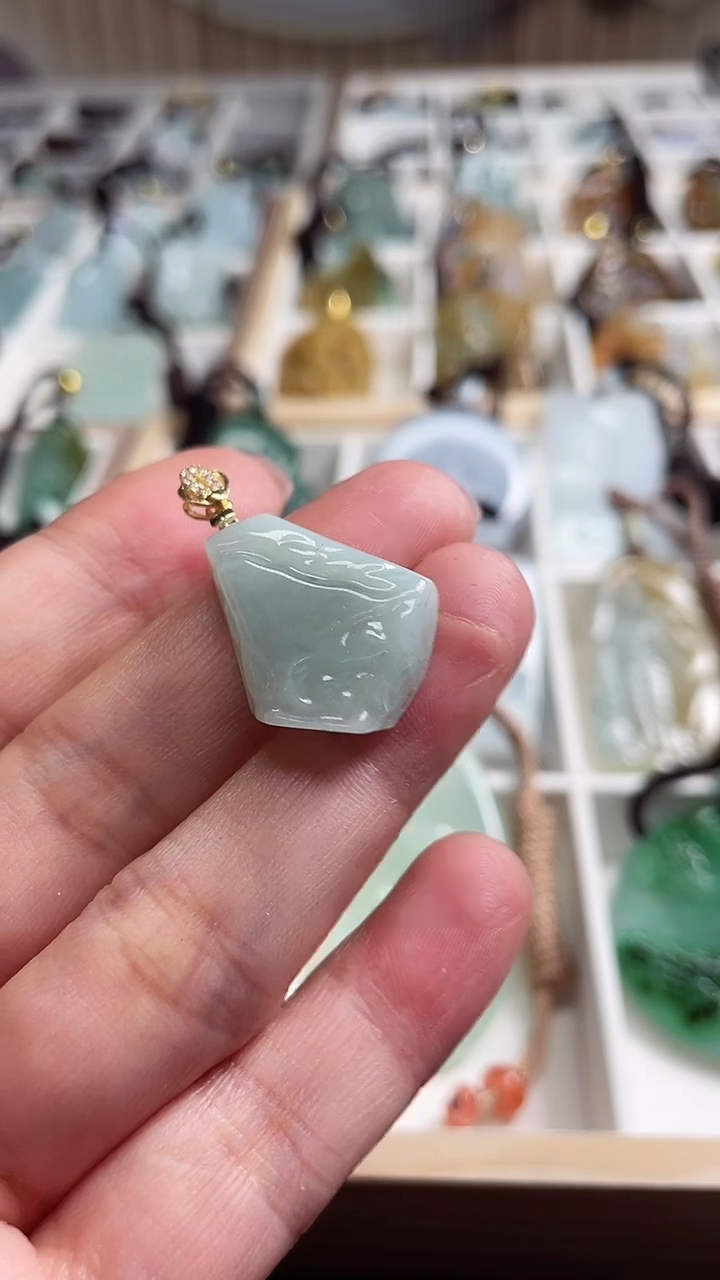 【闪购商品】翡翠颈饰银S925镶嵌1111111111