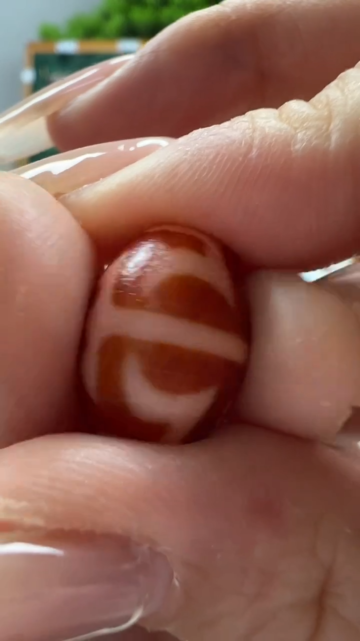 玛瑙/玉髓（覆膜）颈饰未镶嵌61微瑕随机发货