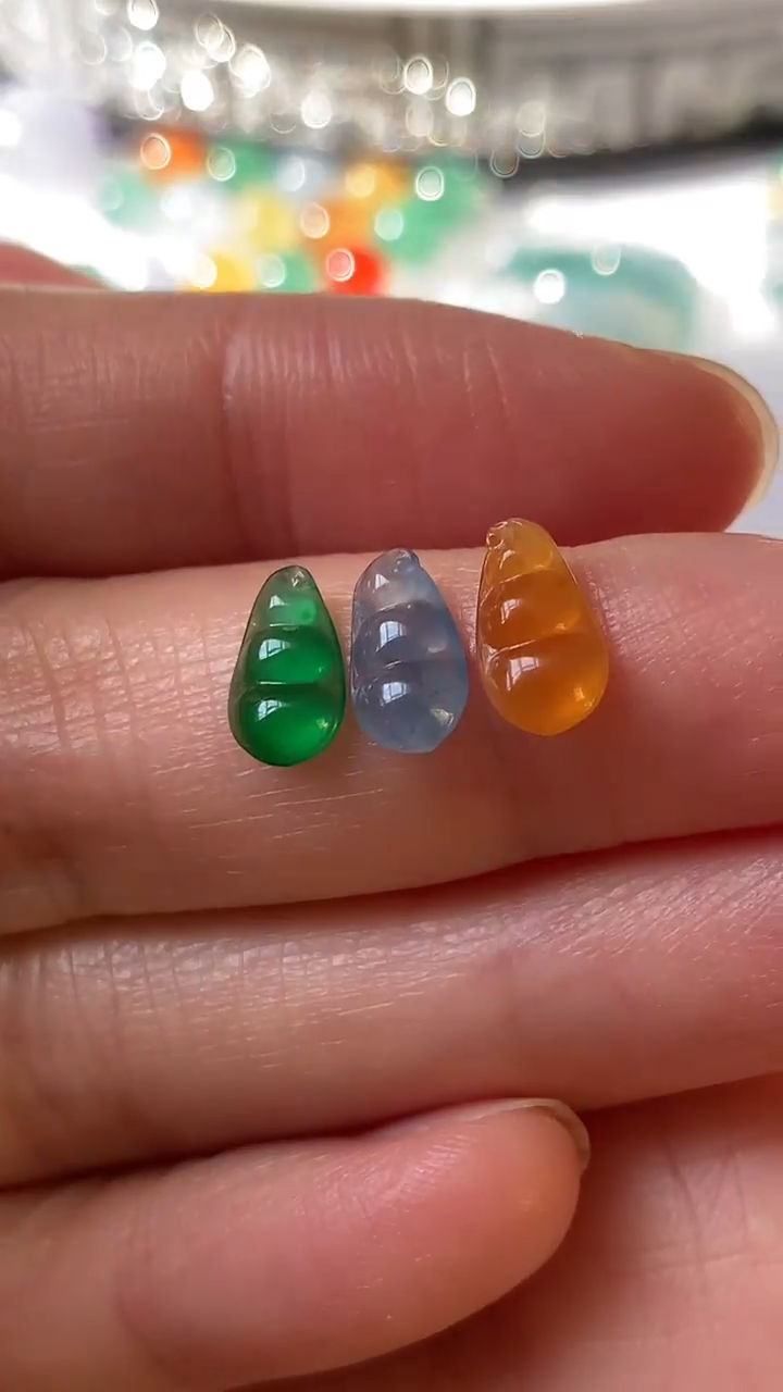 未镶嵌定制翡翠未镶嵌 定制翡翠