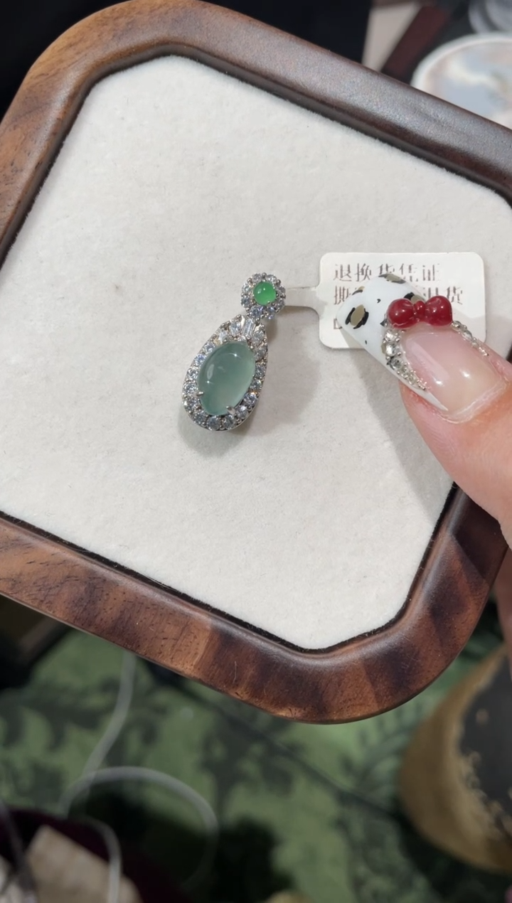 【闪购商品】翡翠吊坠(不含链)银S925镶嵌吊坠