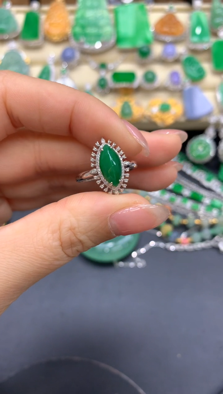 【闪购商品】翡翠戒指18K金镶嵌306-中国好珍宝