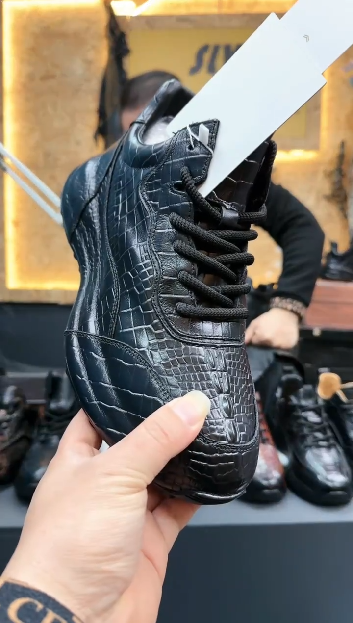 磨砂皮（牛皮）42码黑色5388