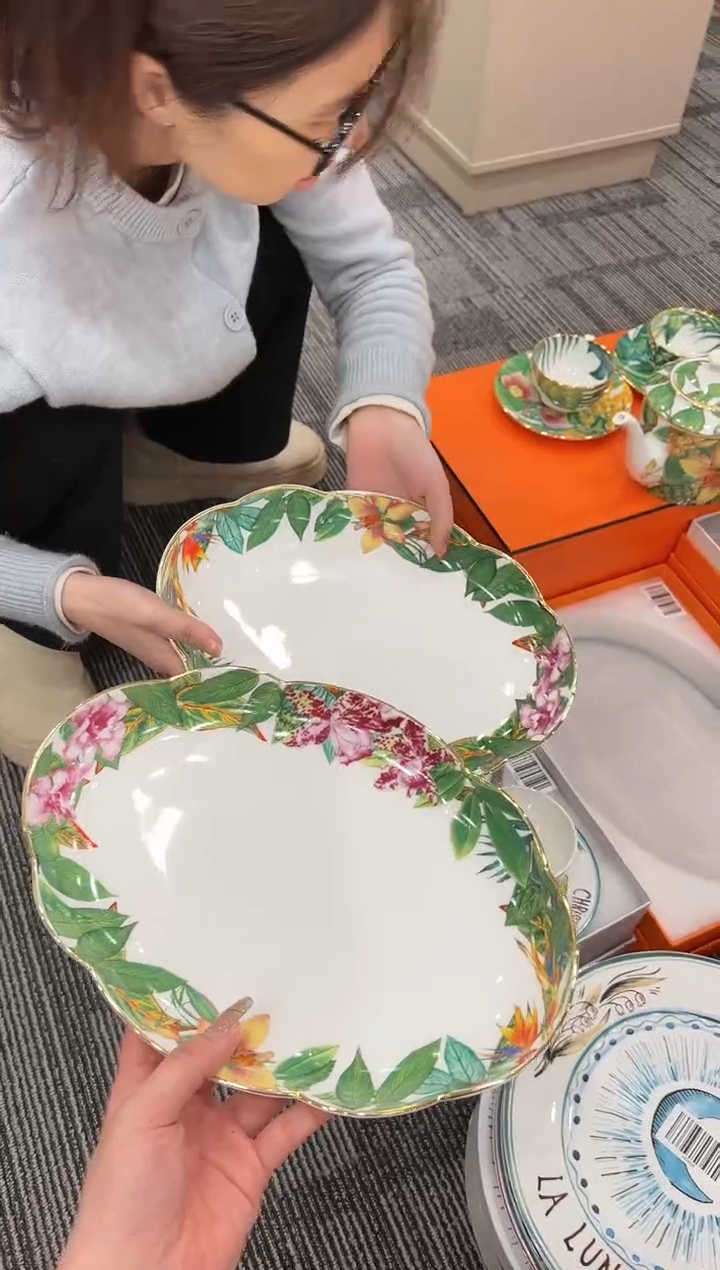 【闪购商品】杯H882--------------