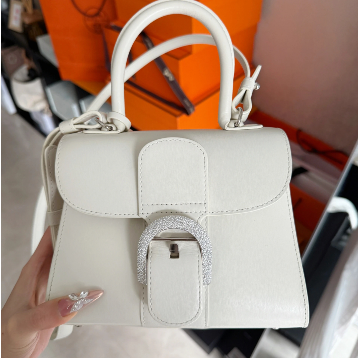 99新 Delvaux/德尔沃 小花Jerry活动Brillant Mini 白色钻扣包