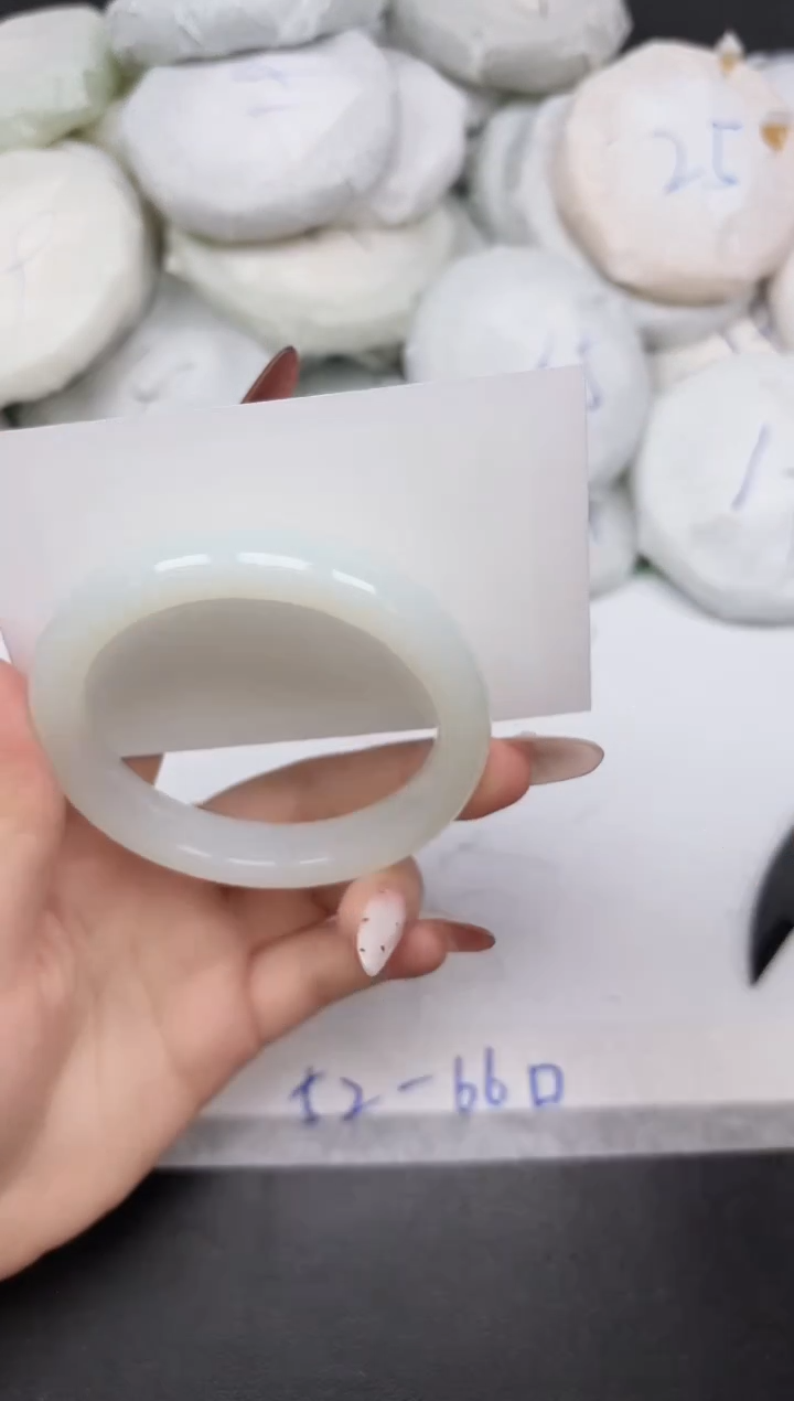 时尚手镯A388/63.6