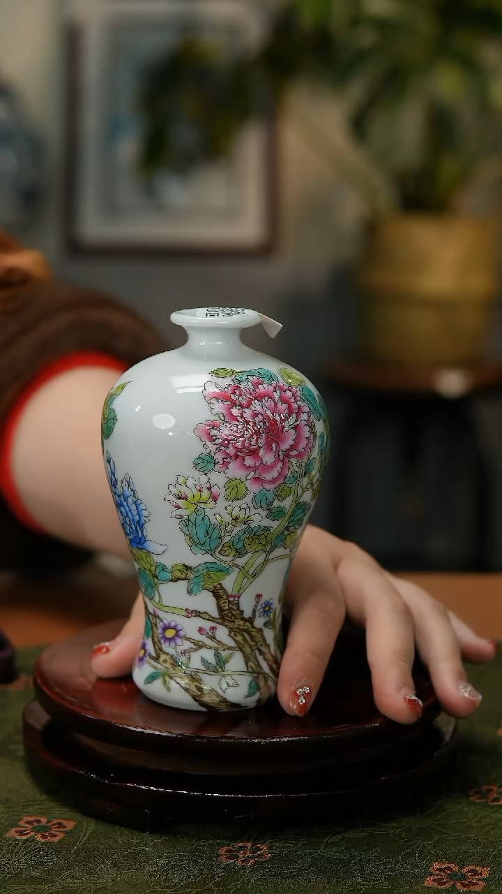 【闪购商品】190国企好瓷推荐官花卉赏瓶