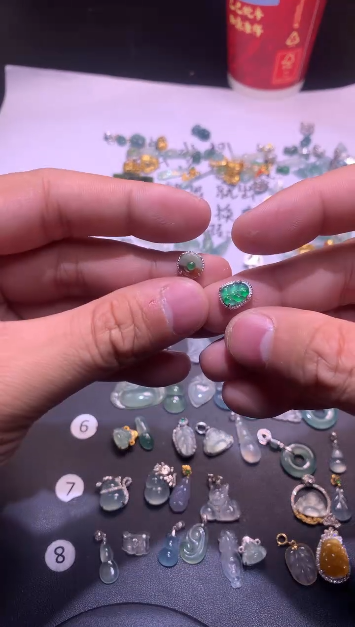 【闪购商品】翡翠吊坠(不含链)银S925镶嵌1