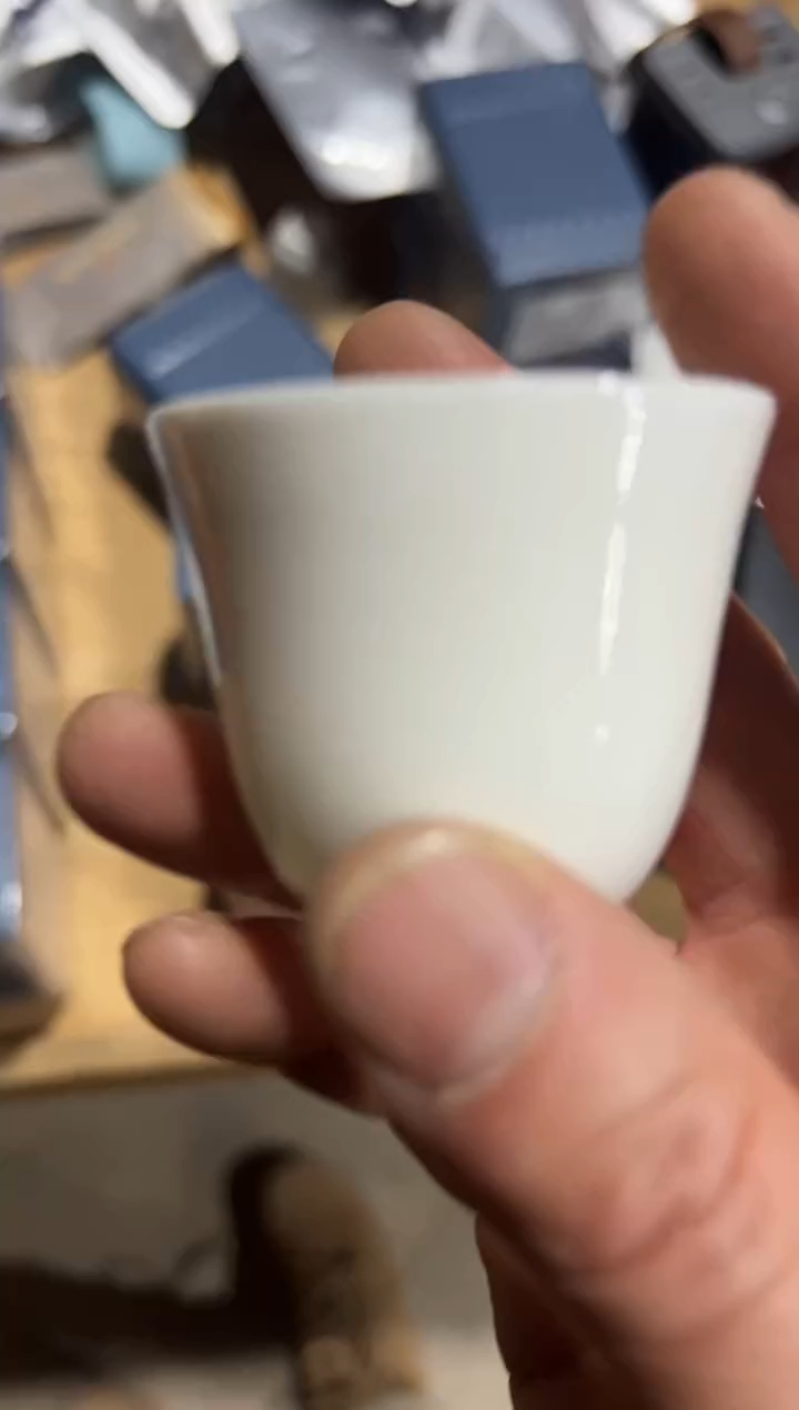 蜜桃红50g主人杯······