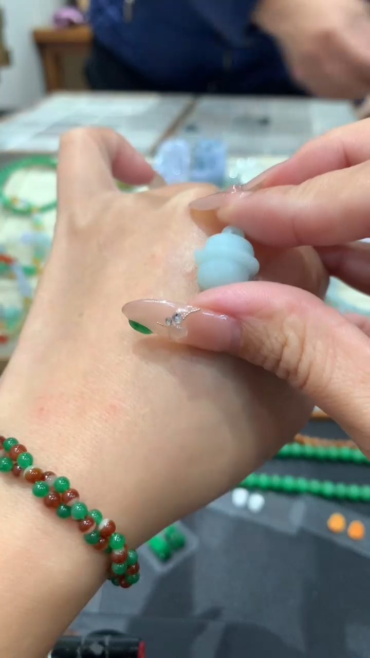 【闪购商品】定制翡翠未镶嵌翡翠