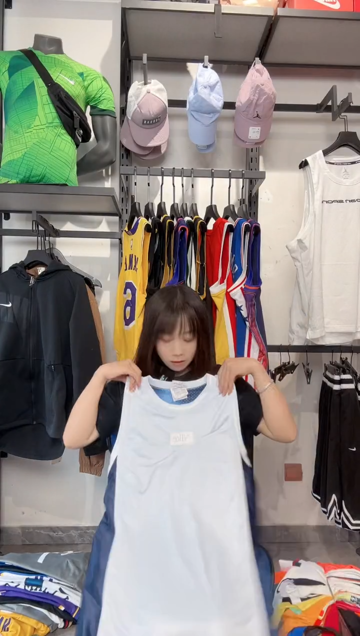 1247编码 耐克卫衣服饰过款为准 尺码