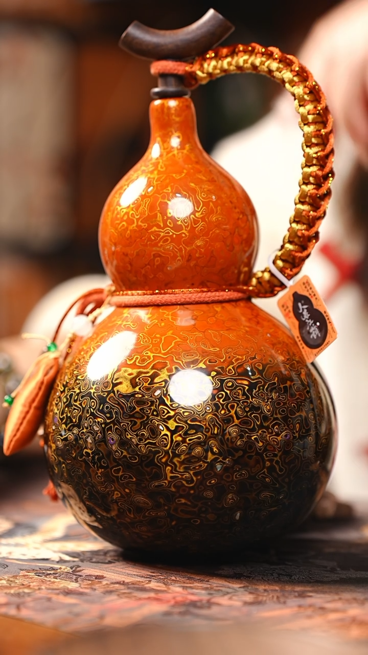 【闪购商品】RR217漆艺酒葫芦不包手串及旋转底座