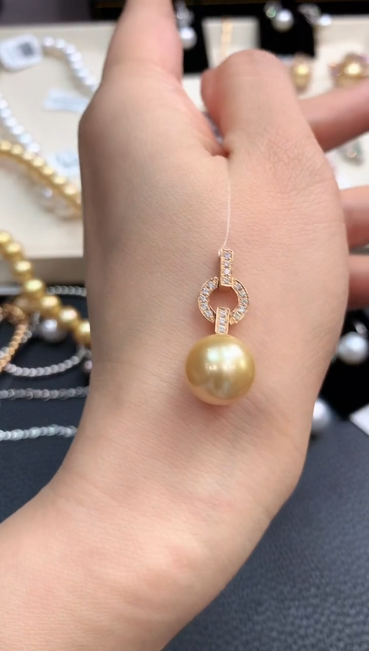 【闪购商品】海水珍珠吊坠18K金镶嵌m120       